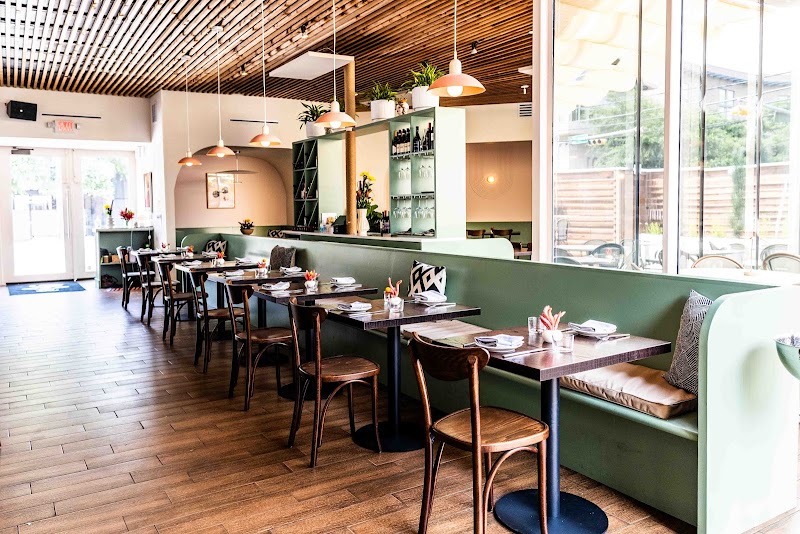 Editorial restaurant image stand-in for Casa Bianca