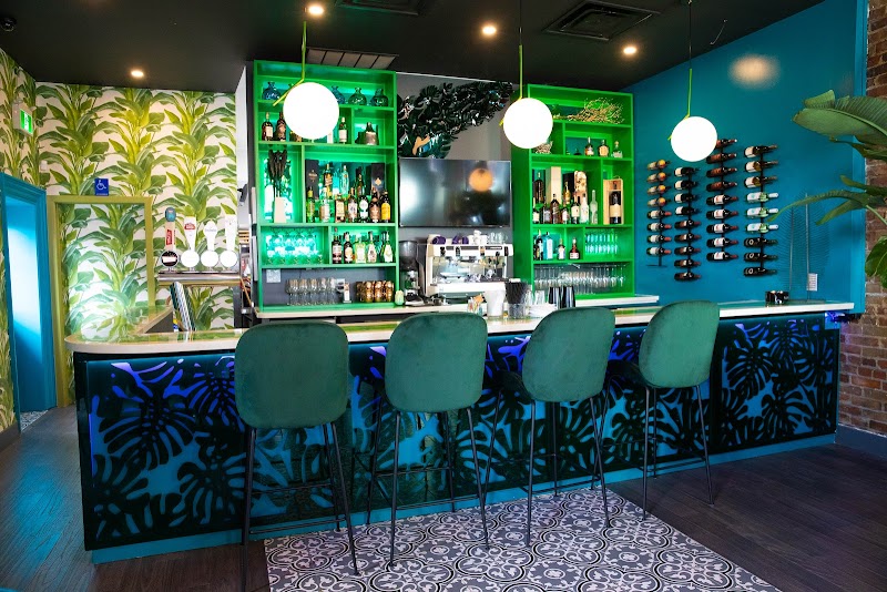 Editorial restaurant image stand-in for ¡Qué Rico! Tapas Bar