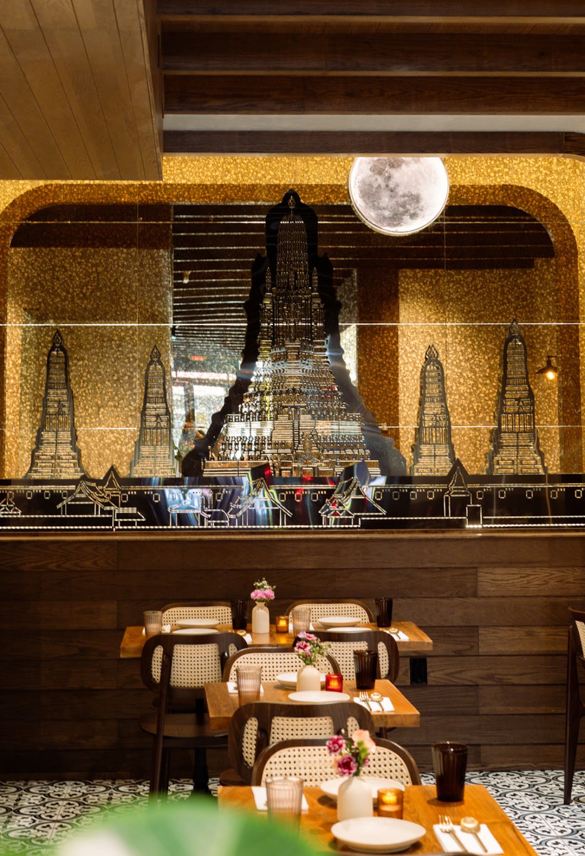 Editorial restaurant image stand-in for Tha Phraya