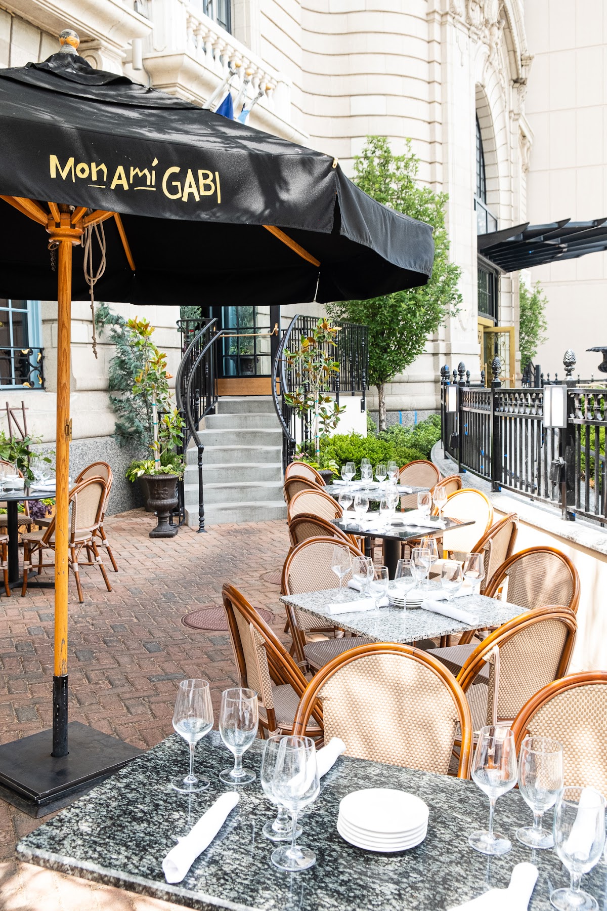 Editorial restaurant image stand-in for Mon Ami Gabi