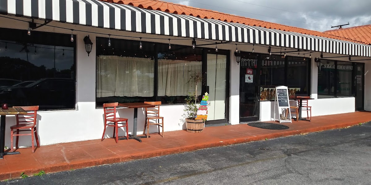 Editorial restaurant image stand-in for La Fresa Francesa