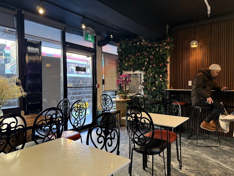 Editorial restaurant image stand-in for Rose's Viet Subs