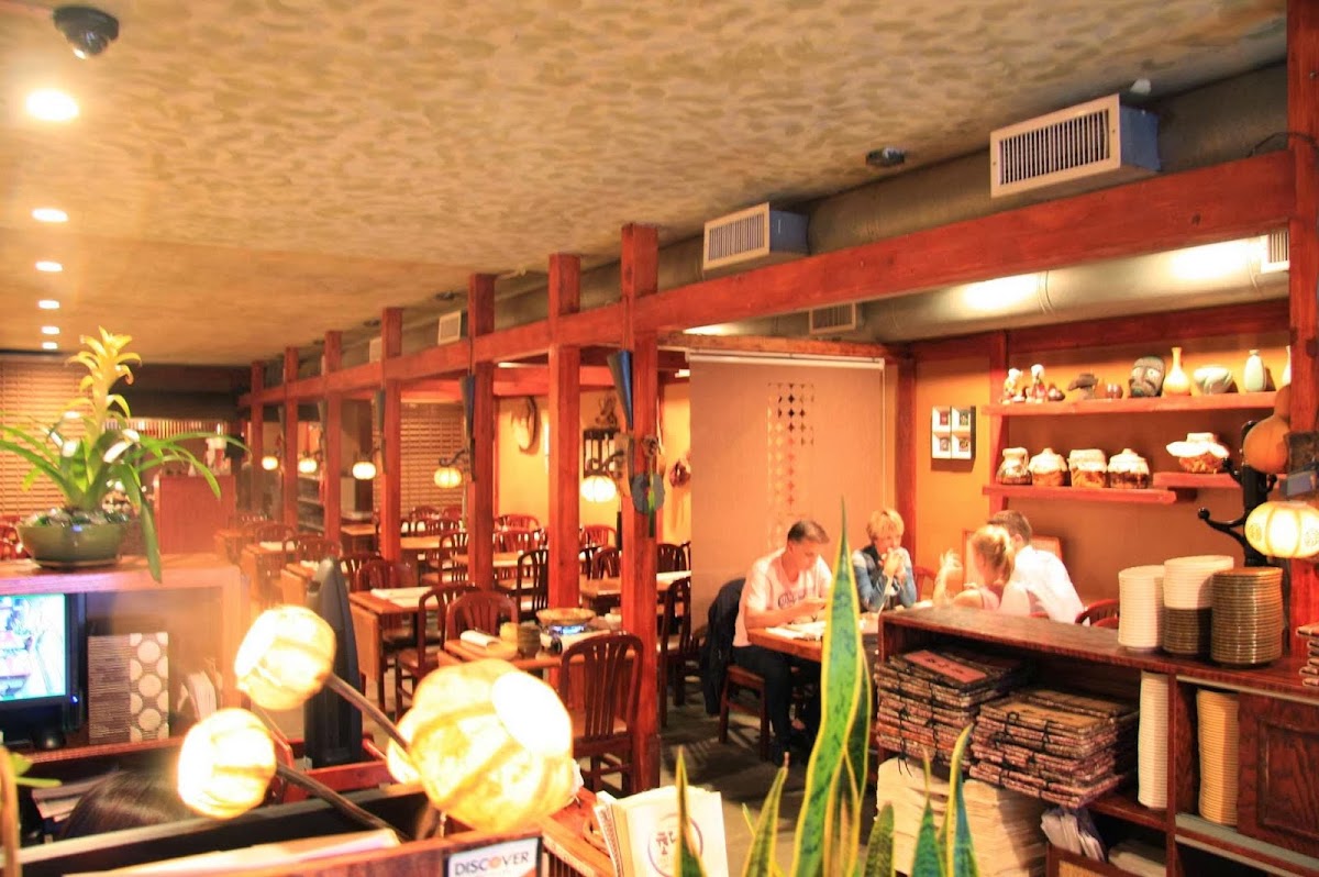Editorial restaurant image stand-in for Cho Dang Gol