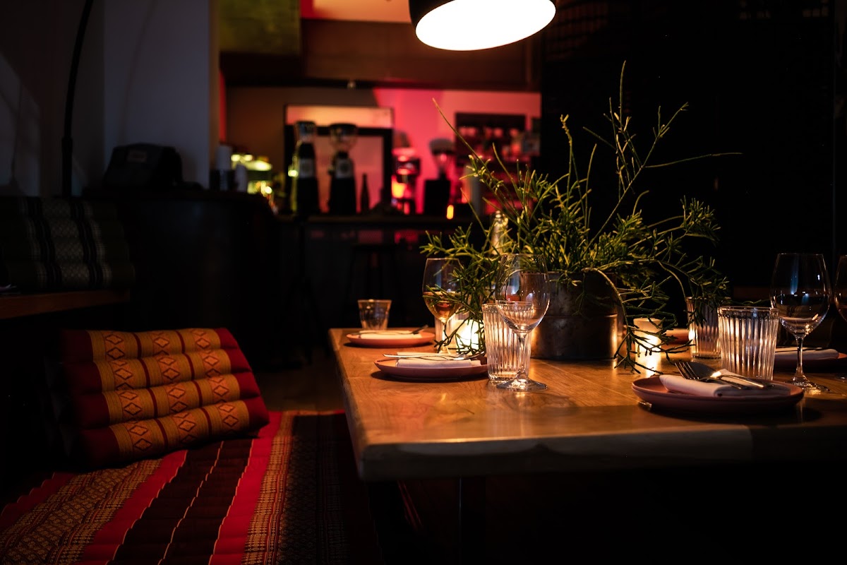 Editorial restaurant image stand-in for Favorites Thai