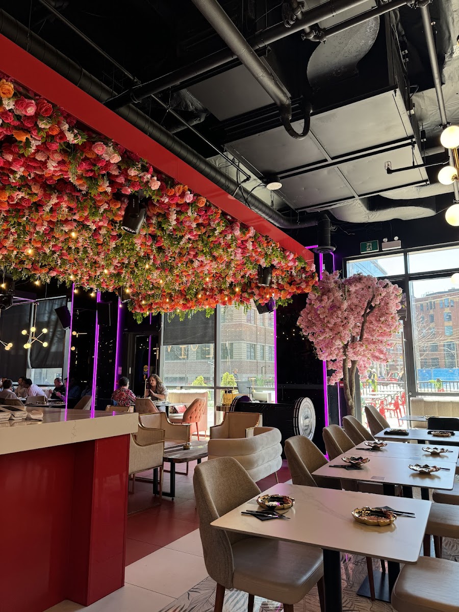 Editorial restaurant image stand-in for Hawa Beirut Restaurant & Lounge