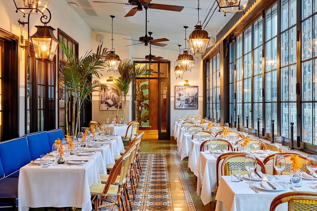 Editorial restaurant image stand-in for Le Colonial Chicago