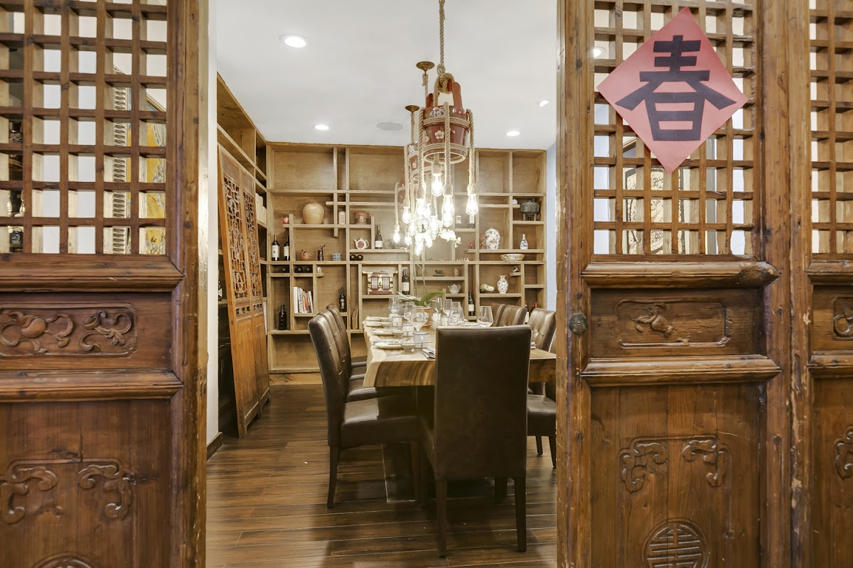 Editorial restaurant image stand-in for Lin Asian Bar + Dim Sum