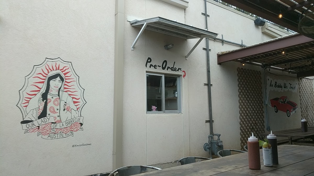 Editorial restaurant image stand-in for la Barbecue