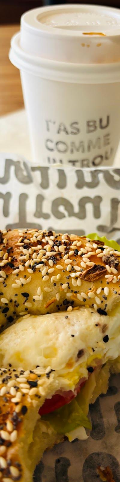 Bagels Le Trou - Griffintown photo 4