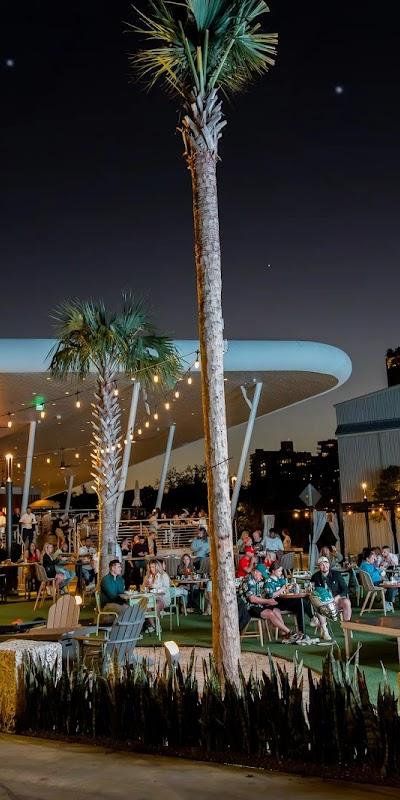 Bayshore Club Bar & Grill photo 4