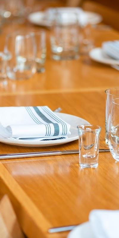 avec Restaurant photo 2