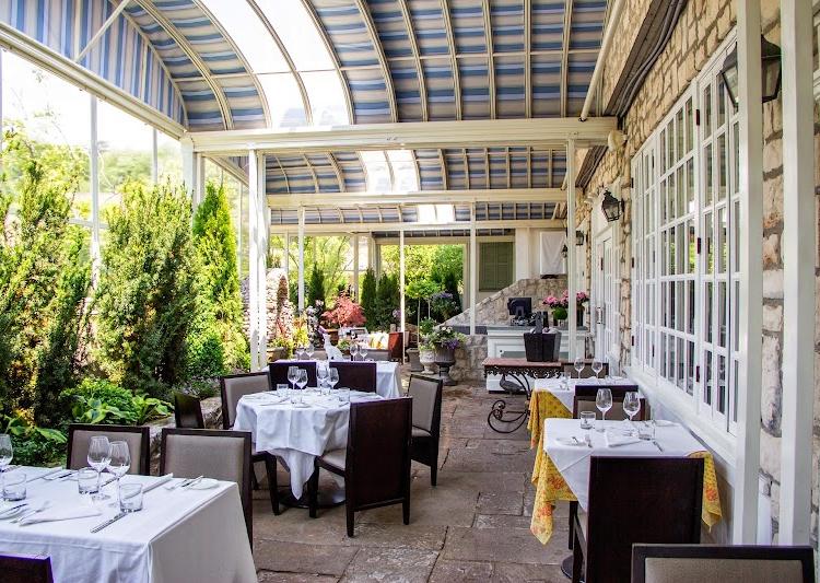 Auberge du Pommier, Toronto
