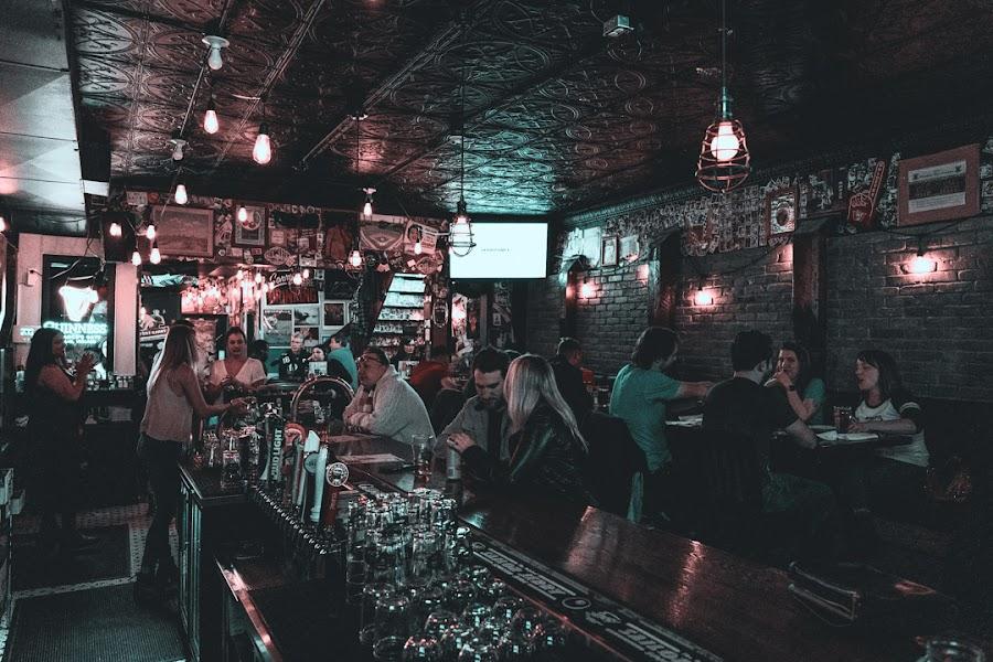 Editorial restaurant image stand-in for Leopold's Tavern Winnipeg - Osborne South