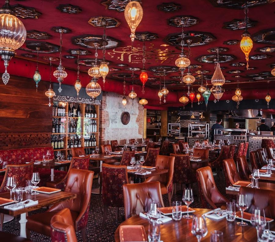 Editorial restaurant image stand-in for Damas