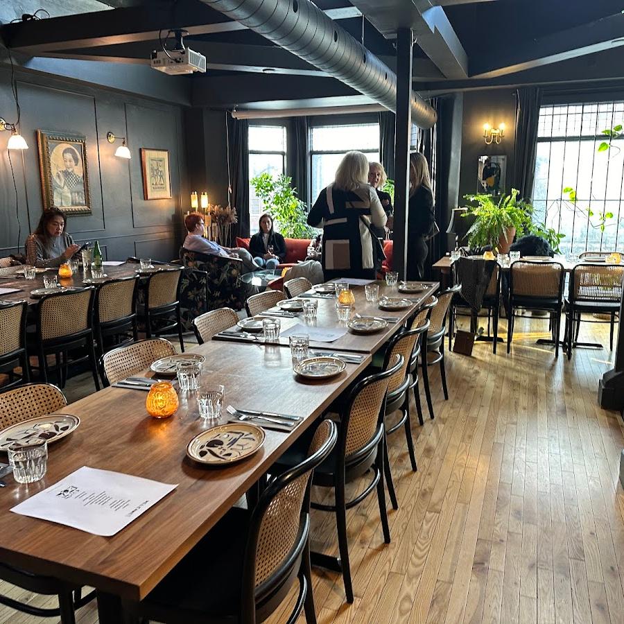 Editorial restaurant image stand-in for Arlo