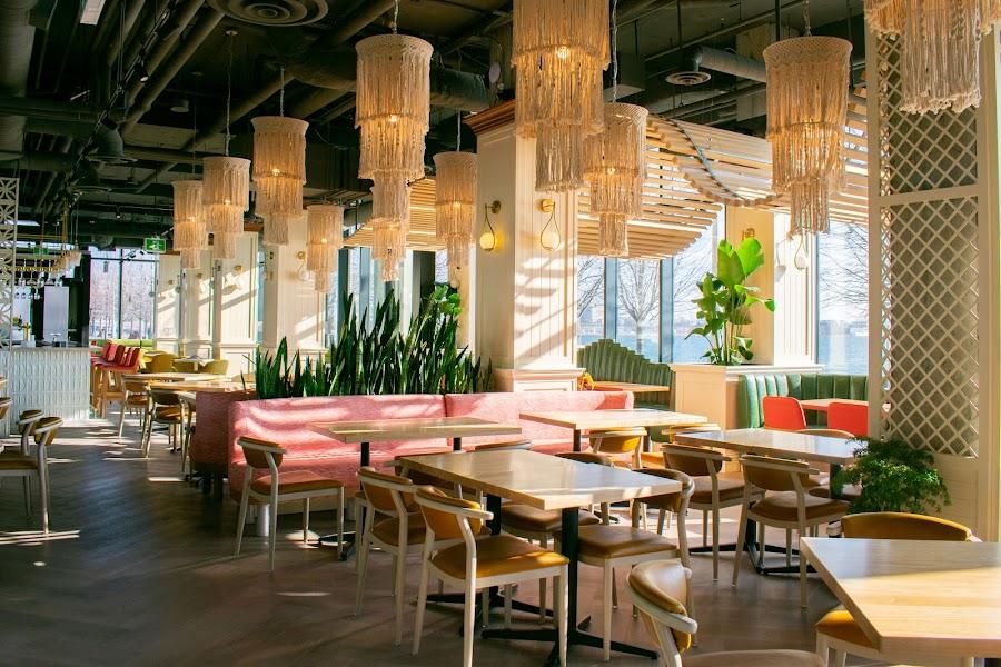 Editorial restaurant image stand-in for SIMONA