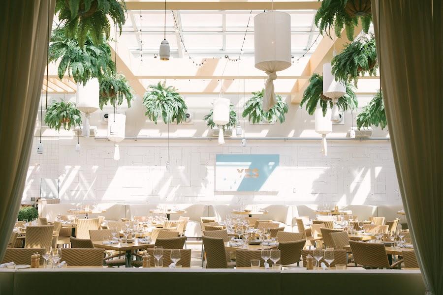 Editorial restaurant image stand-in for Summer House Santa Monica