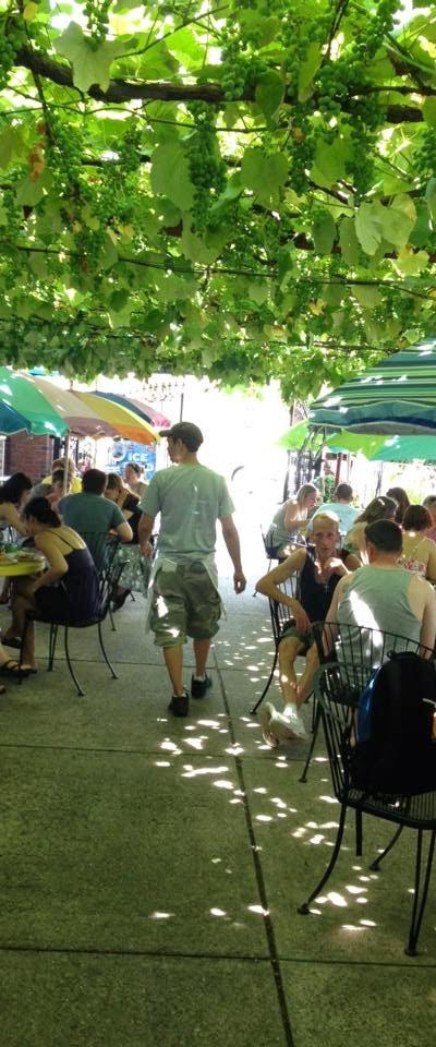 The Neighborhood Restaurant photo 3