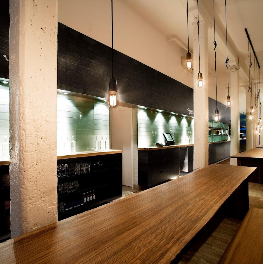 Editorial restaurant image stand-in for Le Cartet Resto Boutique