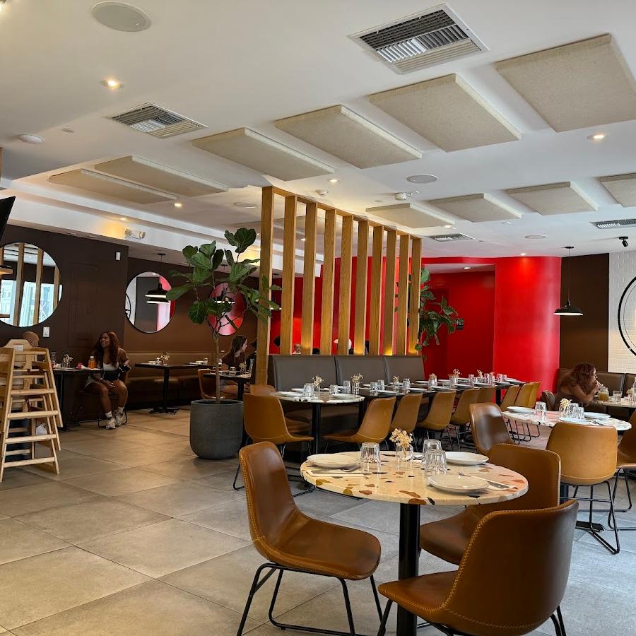 Editorial restaurant image stand-in for CRAFT Coconut Grove