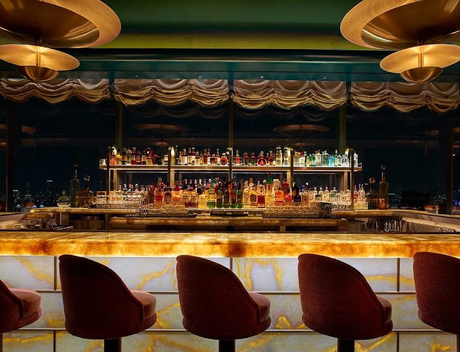 Editorial restaurant image stand-in for Nubeluz