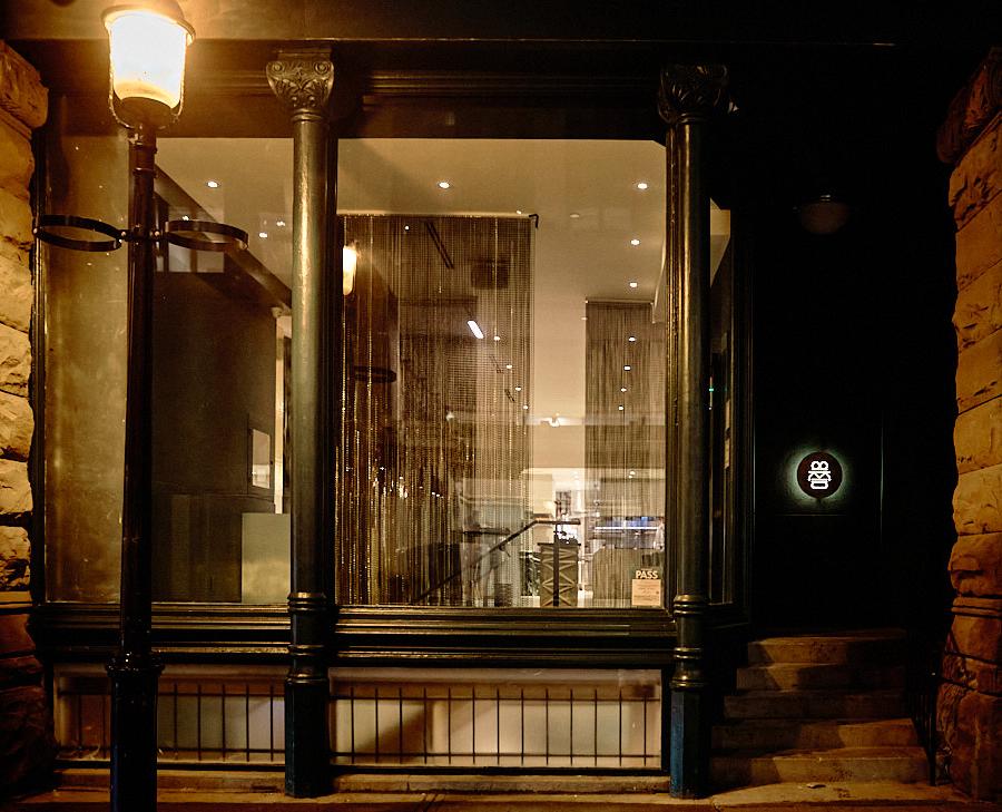 Editorial restaurant image stand-in for aKin