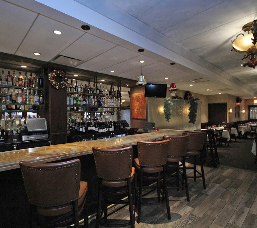 Editorial restaurant image stand-in for Volare Ristorante Italiano