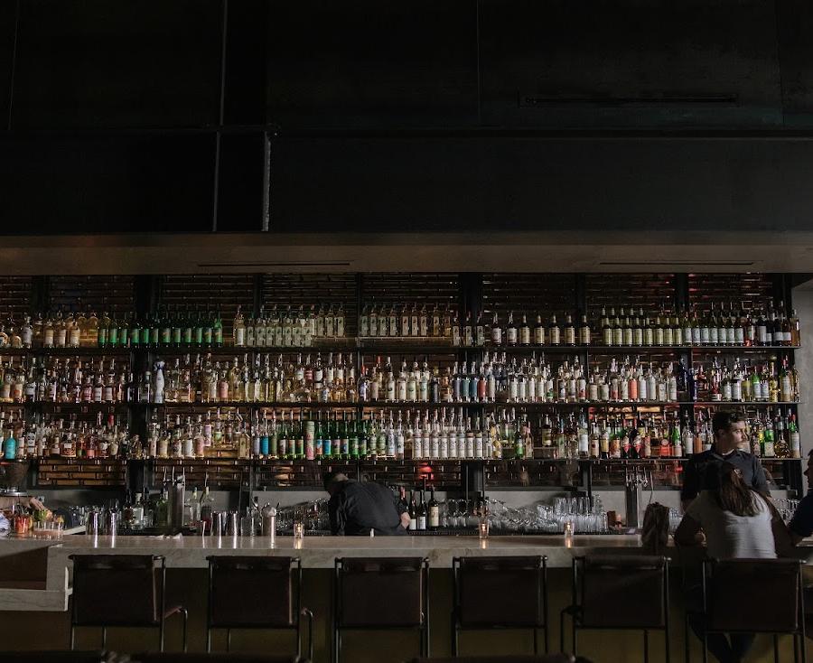 Editorial restaurant image stand-in for Comedor