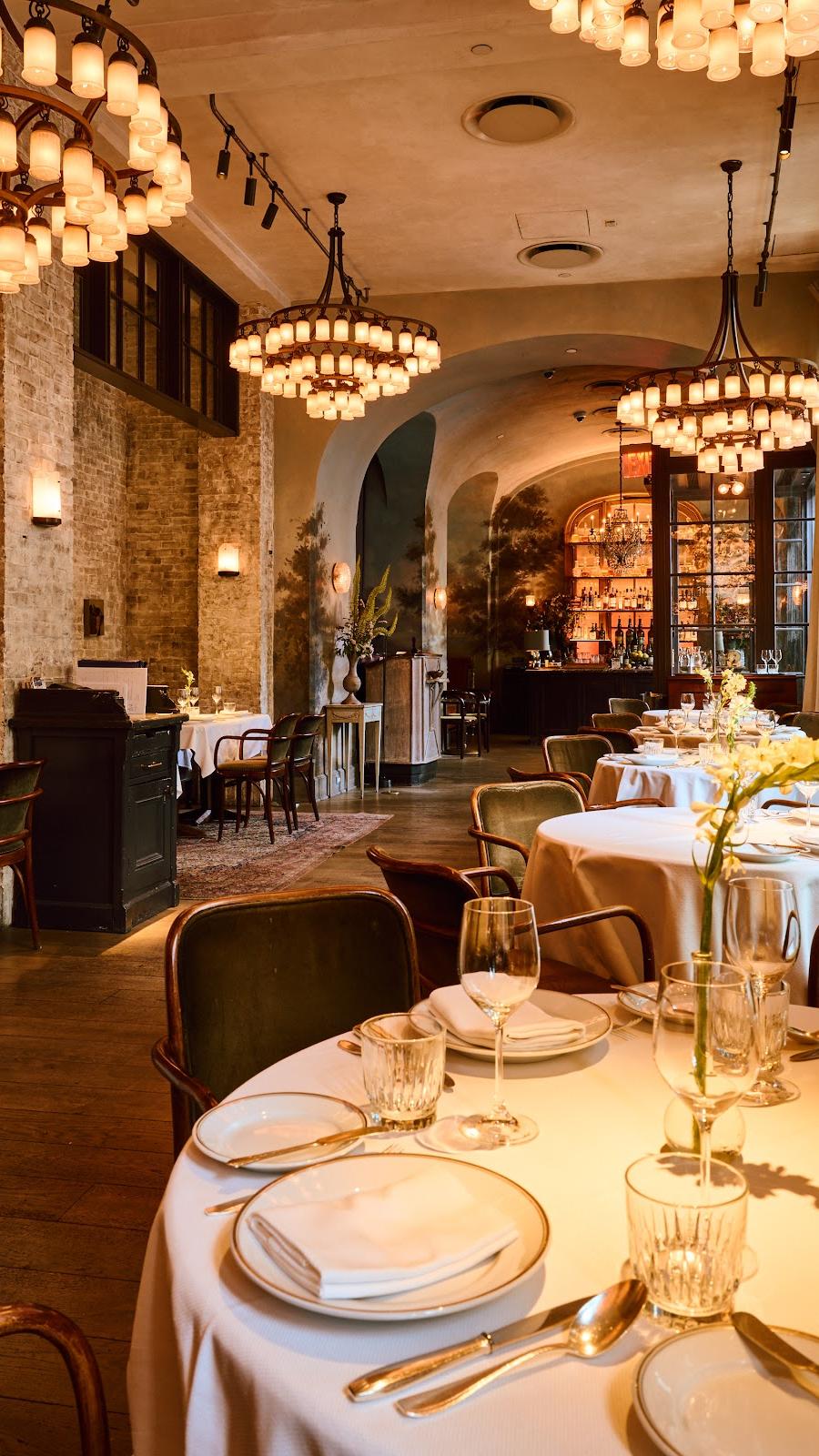Editorial restaurant image stand-in for Le Coucou