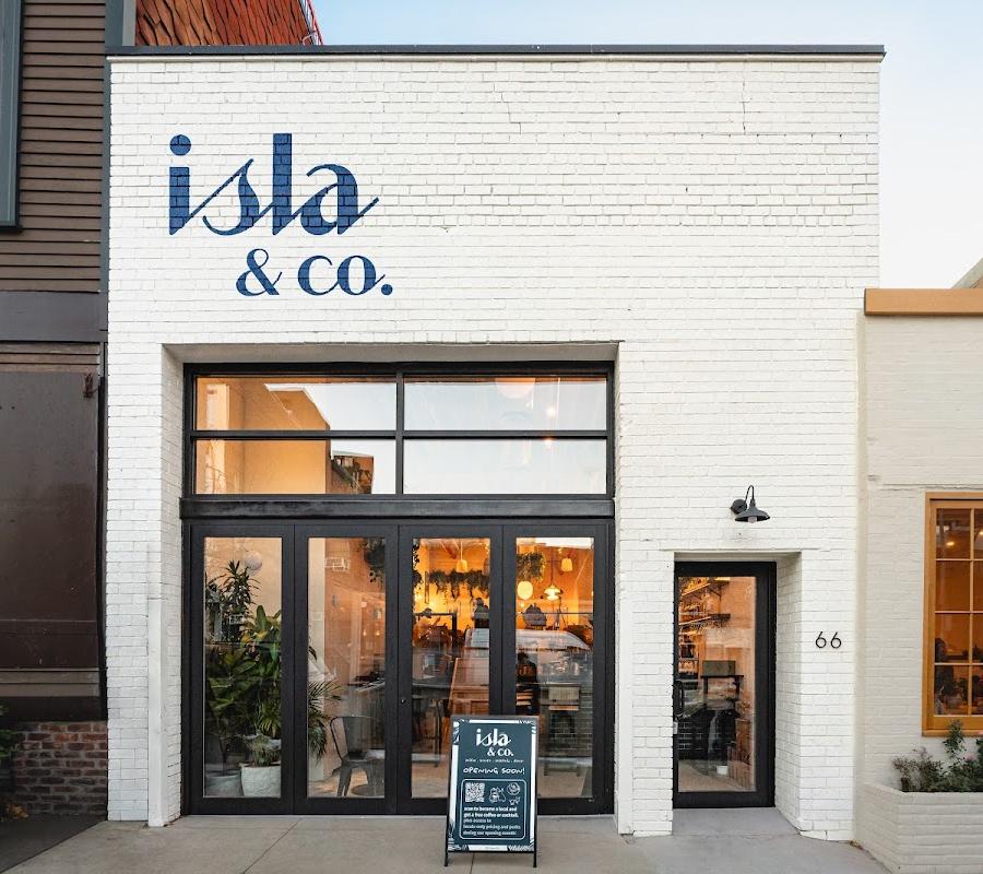 Editorial restaurant image stand-in for Isla & Co - Williamsburg