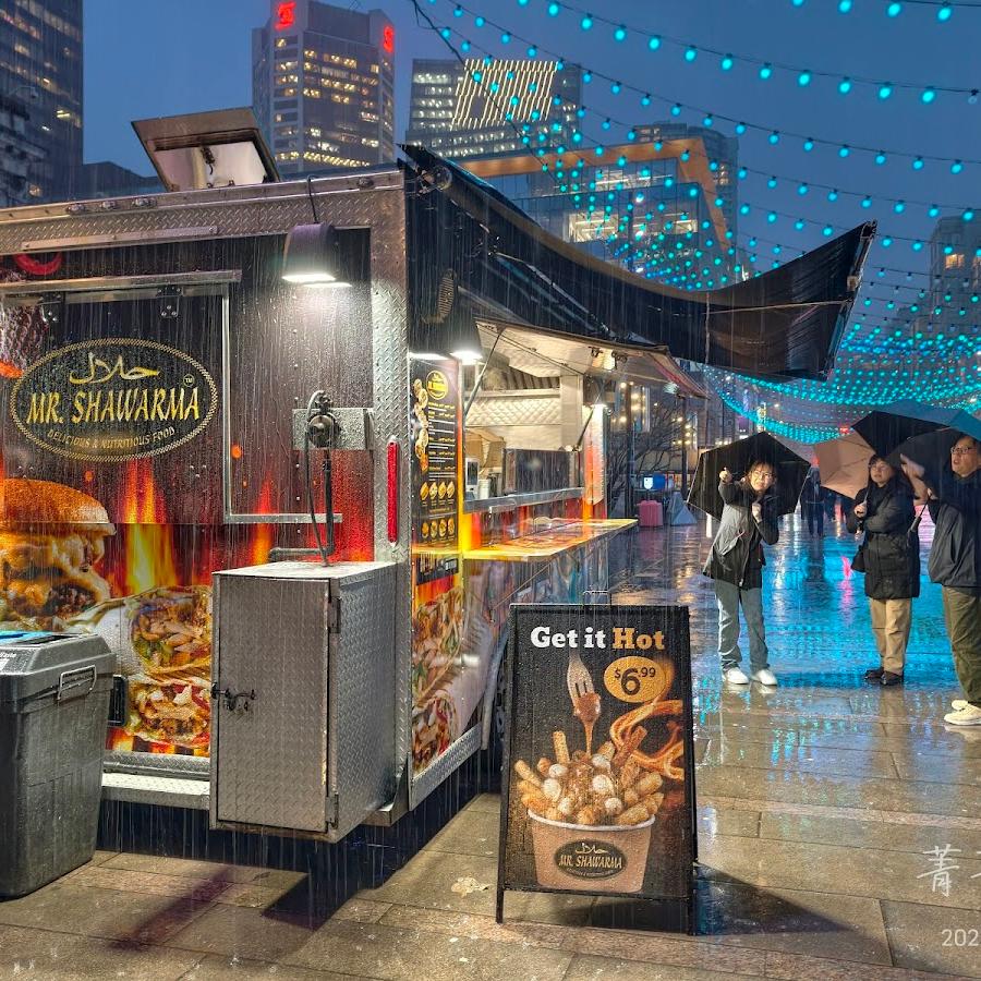 Editorial restaurant image stand-in for Mr.Shawarma Robson Location